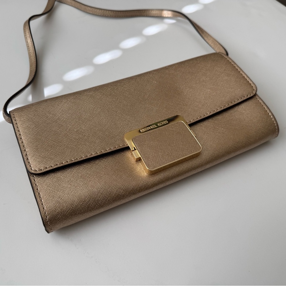 Michael Kors Cynthia Leather Clutch